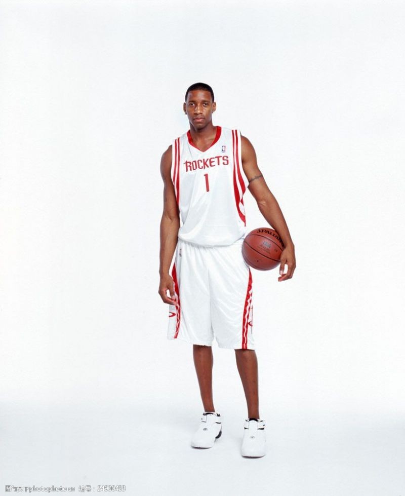 张的背景下 张的背景下