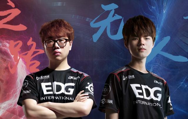 发力的同时 发力的同时