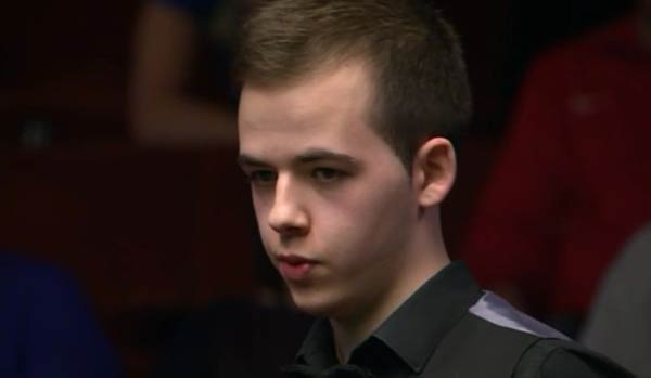 够保持冷静 够保持冷静