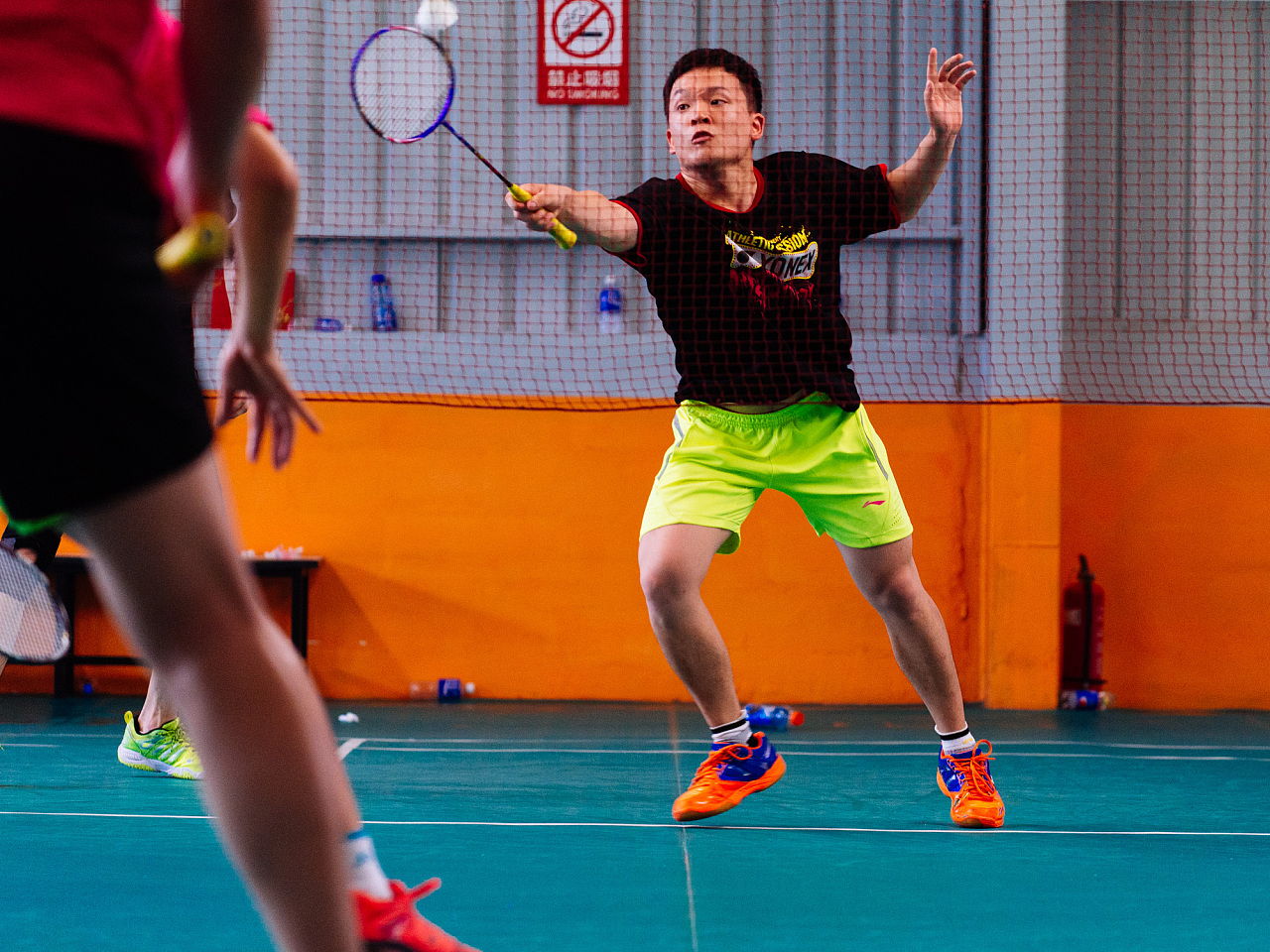 尤其是在参 尤其是在参